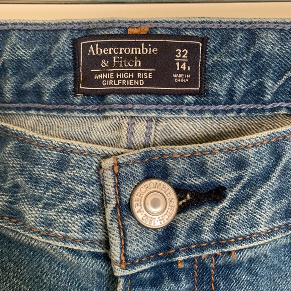 Abercrombie & Fitch | Annie High Rise Girlfriend - Picture 2 of 5